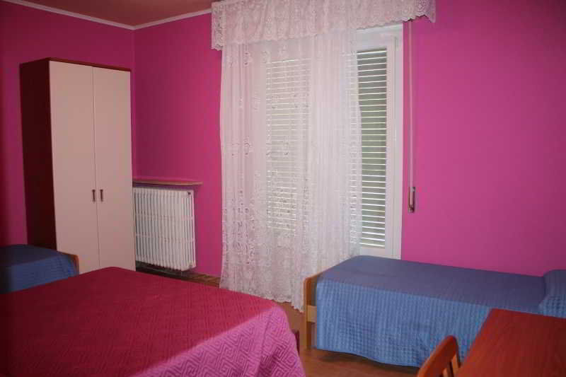 Albergo Paradiso Maccagno Room photo